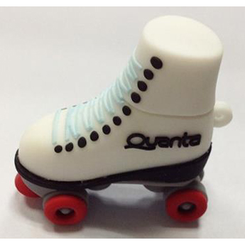 新款溜冰鞋U盘，创意时尚，一件十分可爱的挂件！