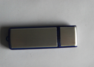 蓝色金刚u盘——塑胶与不锈钢的完美结合